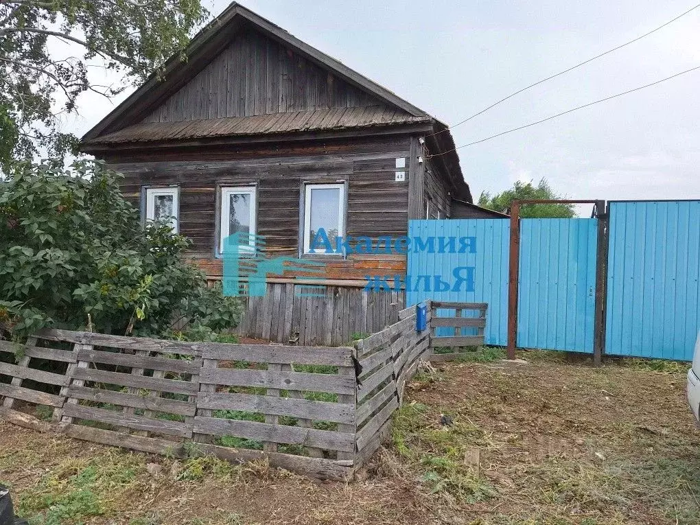 Коттедж в Саратовская область, Балаковский район, с. Малая Быковка ... - Фото 1