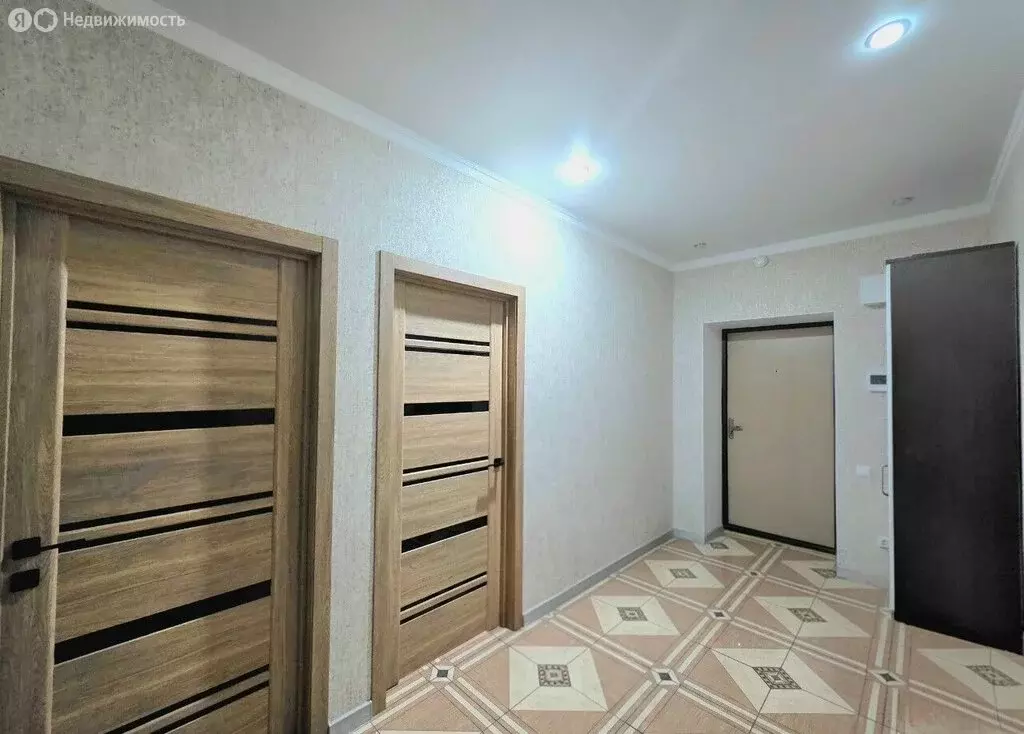 3-комнатная квартира: Таганрог, Парковый переулок, 4 (75 м) - Фото 1