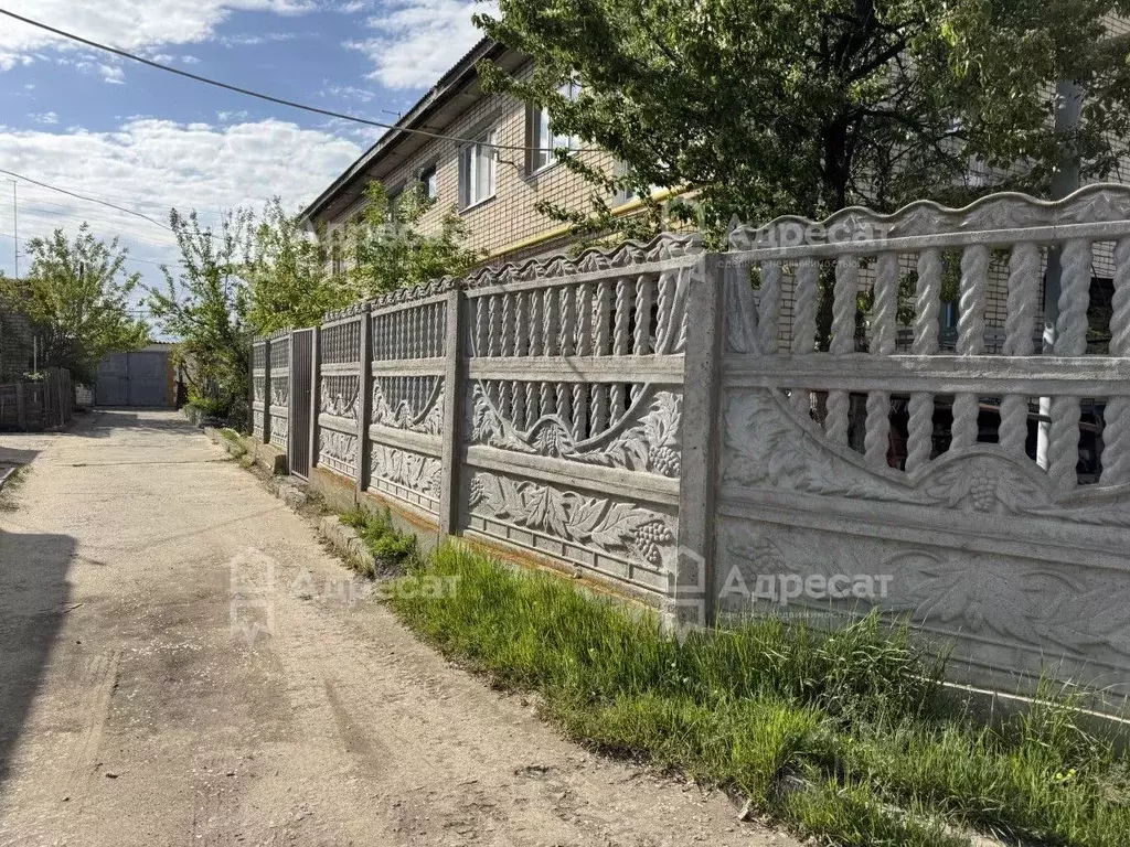 Дом в Волгоградская область, Городищенский район, Ерзовское городское ... - Фото 1
