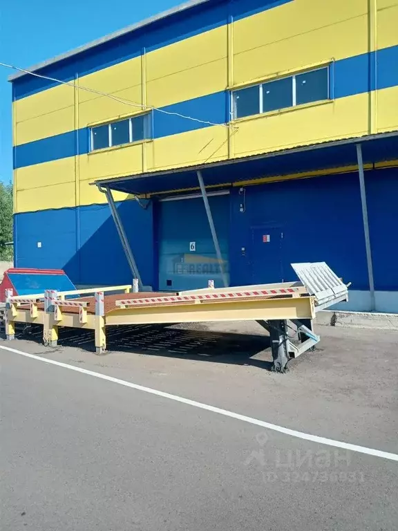 Склад в Московская область, Красногорск городской округ, Нахабино пгт ... - Фото 1