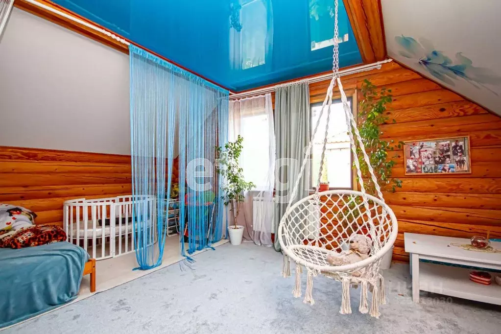 Дом в Новосибирская область, Новосибирск Смородиновая ул., 17 (240 м) - Фото 1