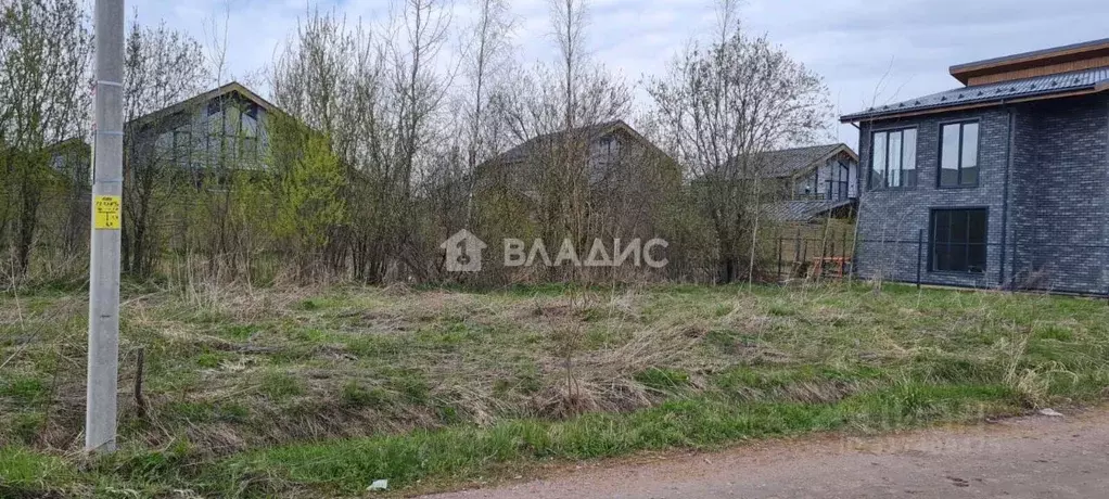 Участок в Ленинградская область, Всеволожск ул. Ильинская, 31 (7.0 ... - Фото 0