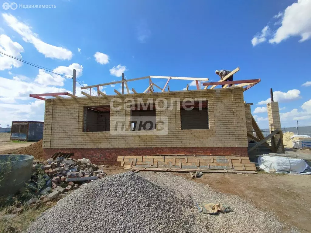 Дом в Элиста, Южный район, 11-й проезд (120 м) - Фото 1