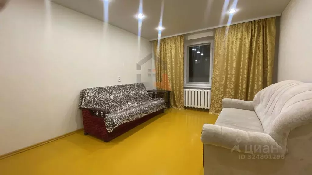 2-к кв. Кировская область, Киров ул. Сурикова, 41 (48.2 м) - Фото 2