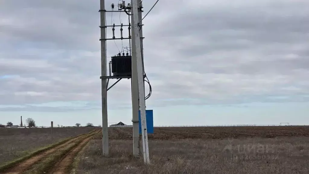Участок в Крым, Сакский район, Молочненское с/пос, с. Витино  (10.25 ... - Фото 2