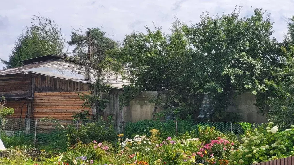Дом в Ленинградская область, Кировское городское поселение, Беляевский ... - Фото 2
