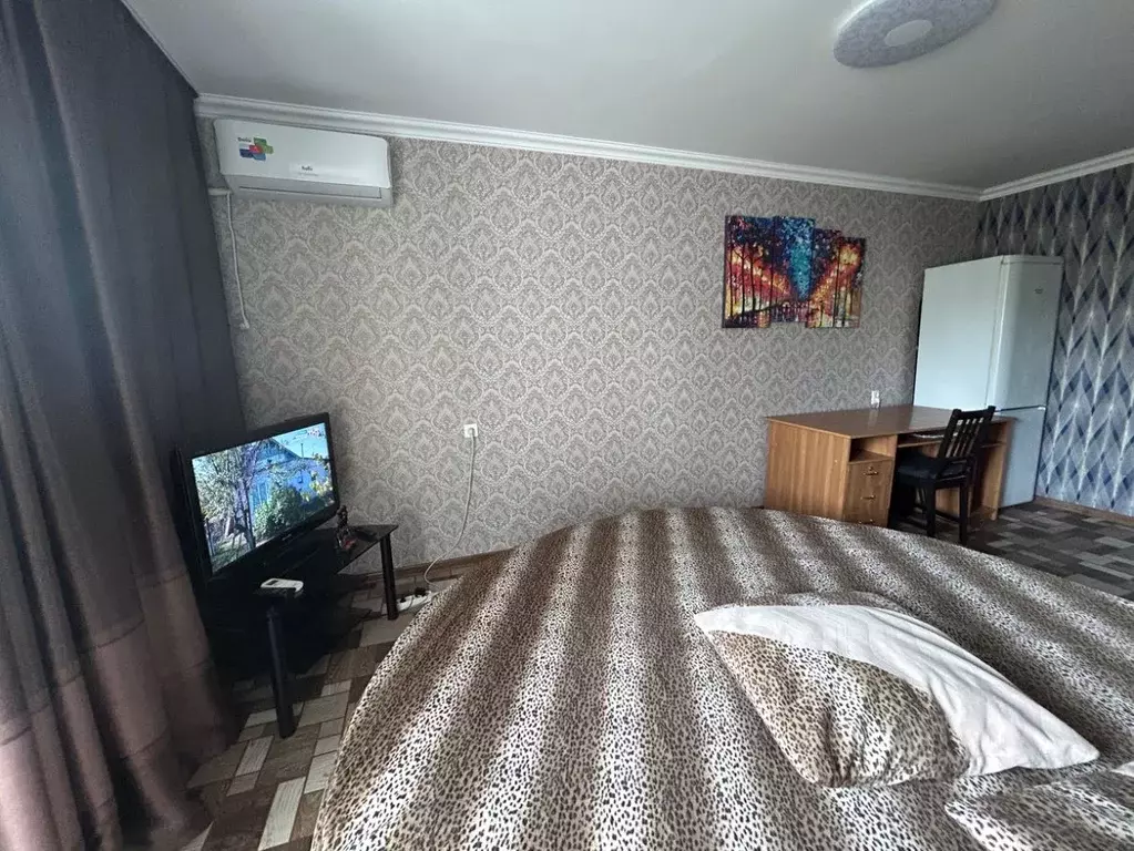 3-к кв. Волгоградская область, Волгоград Истринская ул., 34А (58.4 м) - Фото 2