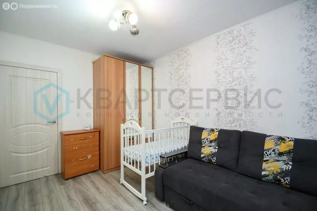 3-комнатная квартира: Омск, улица Туполева, 3В (63 м) - Фото 2