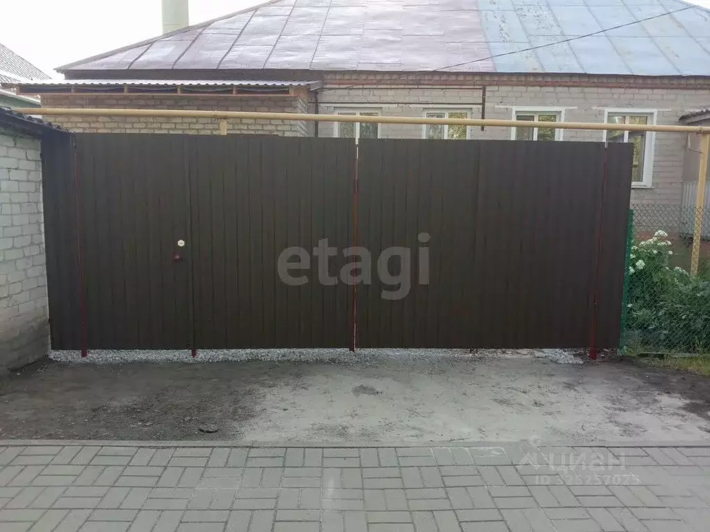 Дом в Воронежская область, Верхнехавский район, Углянское с/пос, пос. ... - Фото 1