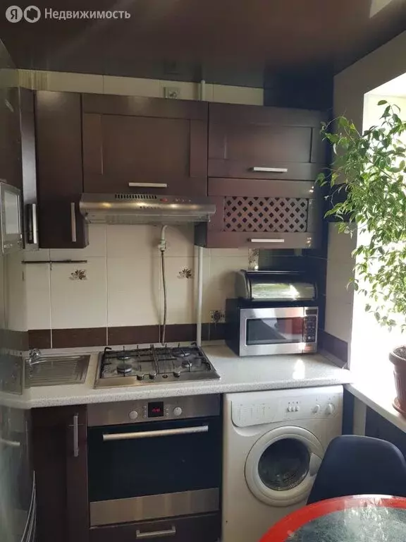 2-комнатная квартира: Волгоград, улица 51-й Гвардейской Дивизии, 46 ... - Фото 0