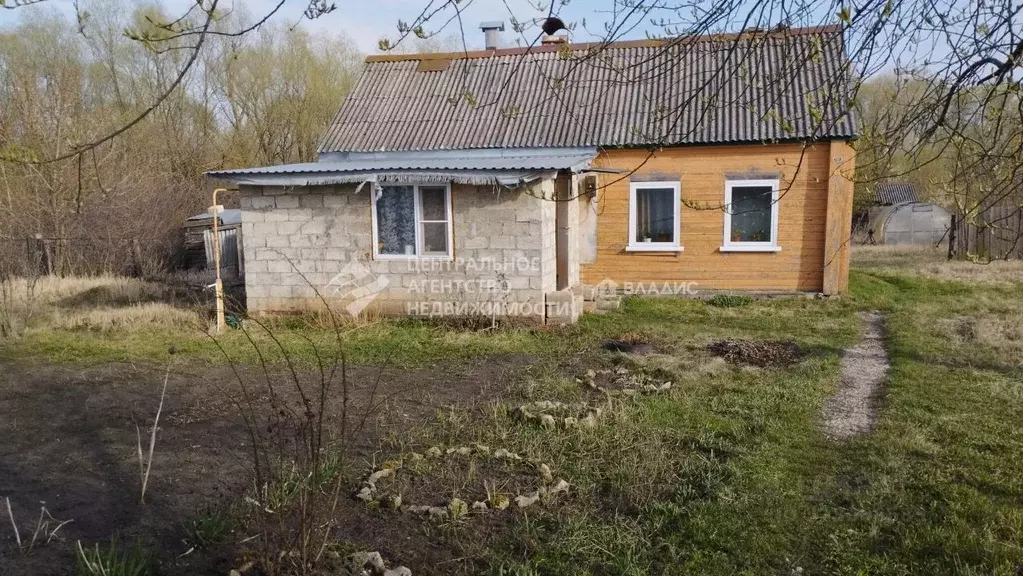 Дом в Рязанская область, Ухолово рп ул. Набережная, 67 (37 м) - Фото 1