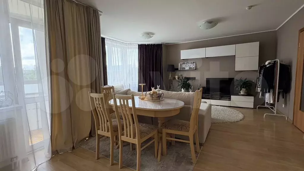 2-к. квартира, 65 м, 2/19 эт. - Фото 1