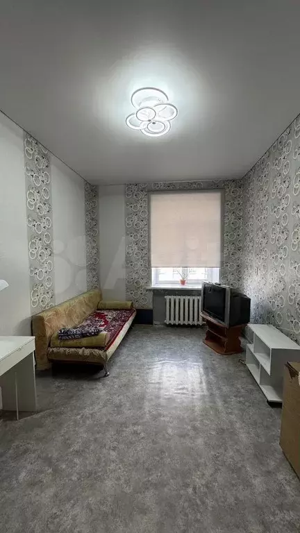 Комната 16 м в 4-к., 2/8 эт. - Фото 0