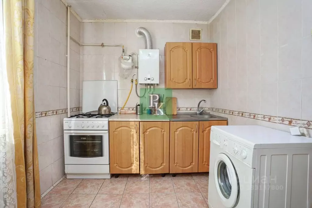 2-к кв. Севастополь ул. Генерала Жидилова, 32 (54.4 м) - Фото 2