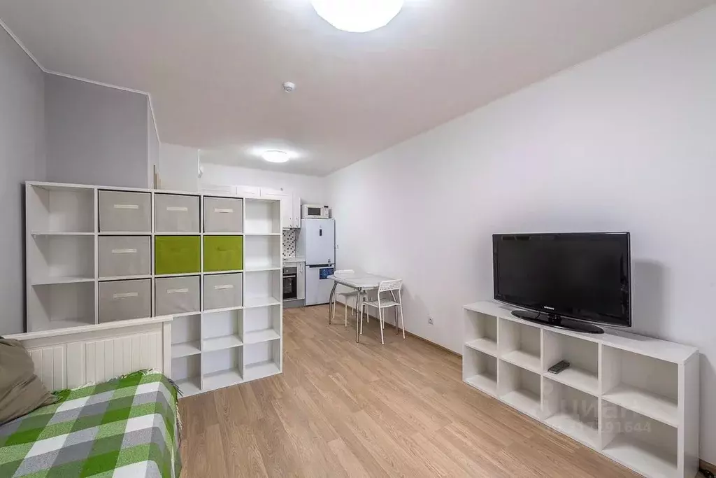 Студия Свердловская область, Екатеринбург пер. Замятина, 22 (30.0 м) - Фото 1