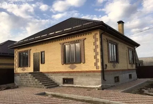 Дом в Ростов-на-Дону, Орская улица (100 м) - Фото 0