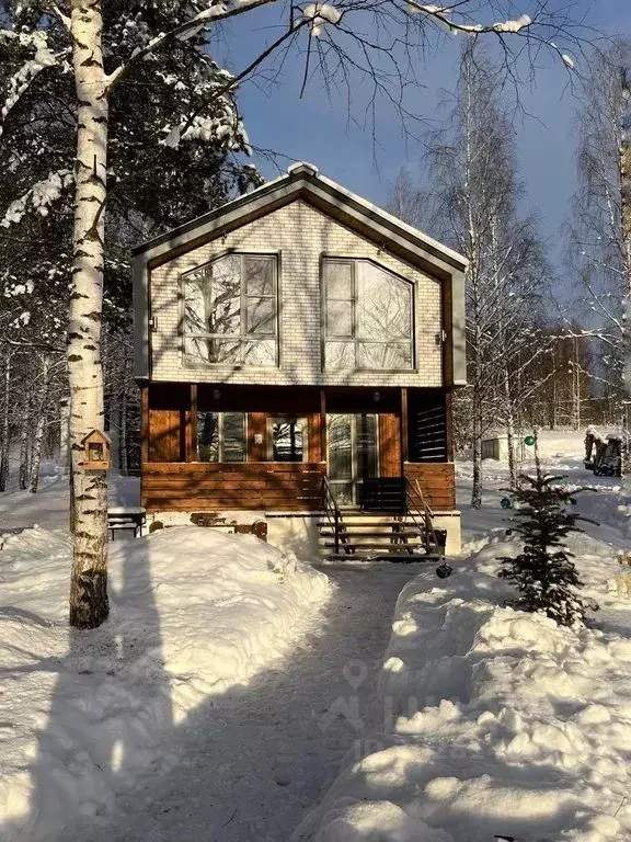 Дом в Тверская область, Кашинский муниципальный округ, д. Семеновское ... - Фото 1