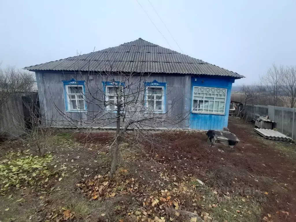 Дом в Белгородская область, Валуйский муниципальный округ, с. ... - Фото 1