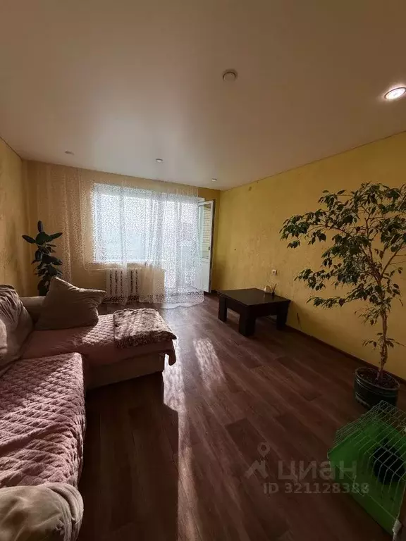 3-к кв. Саратовская область, Энгельс ул. Марины Расковой, 5 (85.0 м) - Фото 1