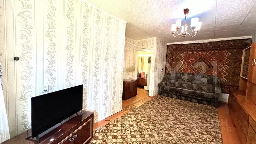 2-к кв. Чувашия, Чебоксары ул. Космонавта Андрияна Григорьевича ... - Фото 0