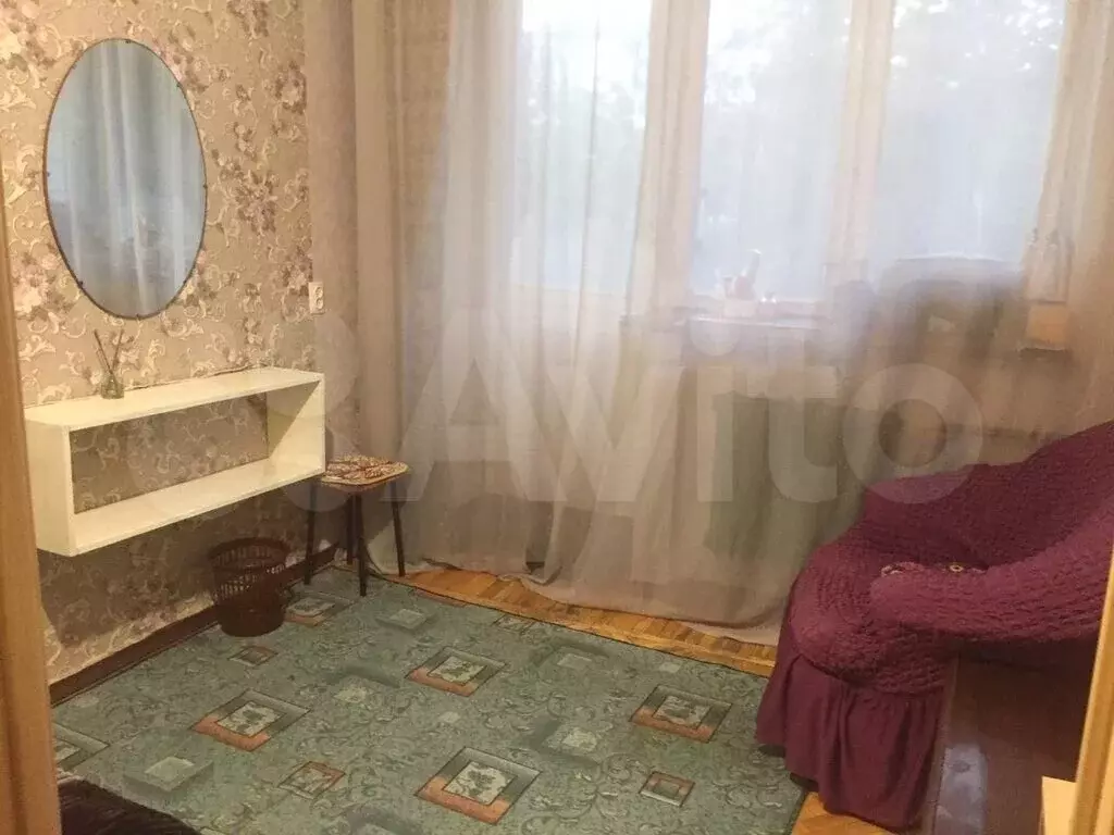 Комната 15 м в 3-к., 4/5 эт. - Фото 0