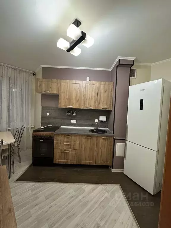 1-к кв. Татарстан, Казань Курская ул., 27 (32.8 м) - Фото 2