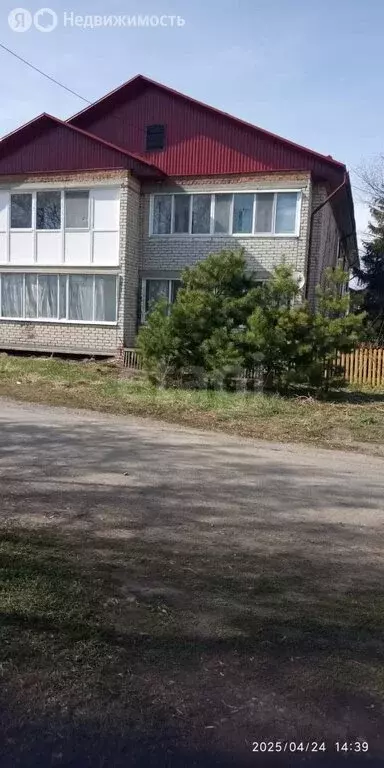 3-комнатная квартира: село Казанское, Октябрьская улица, 14 (59.4 м) - Фото 1