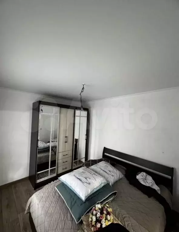 1-к. квартира, 42 м, 1/1 эт. - Фото 1