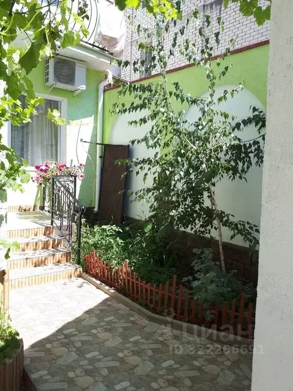 2-к кв. Севастополь ул. Понтонная, 33А (40.0 м) - Фото 1