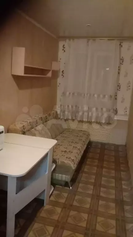 Комната 14 м в 2-к., 2/2 эт. - Фото 0