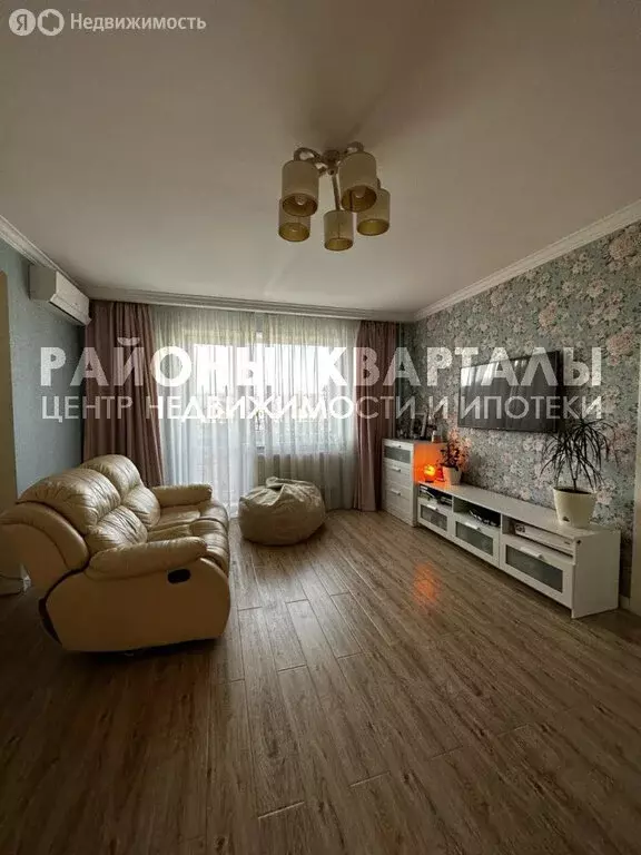 3-комнатная квартира: посёлок Западный, микрорайон Залесье, Прохладная ... - Фото 1