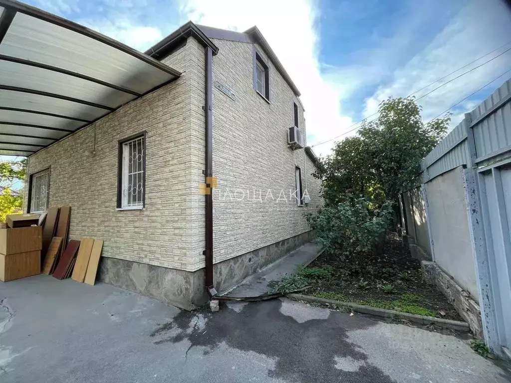 Дом в Ростовская область, Ростов-на-Дону Зрелищная ул. (102 м) - Фото 1