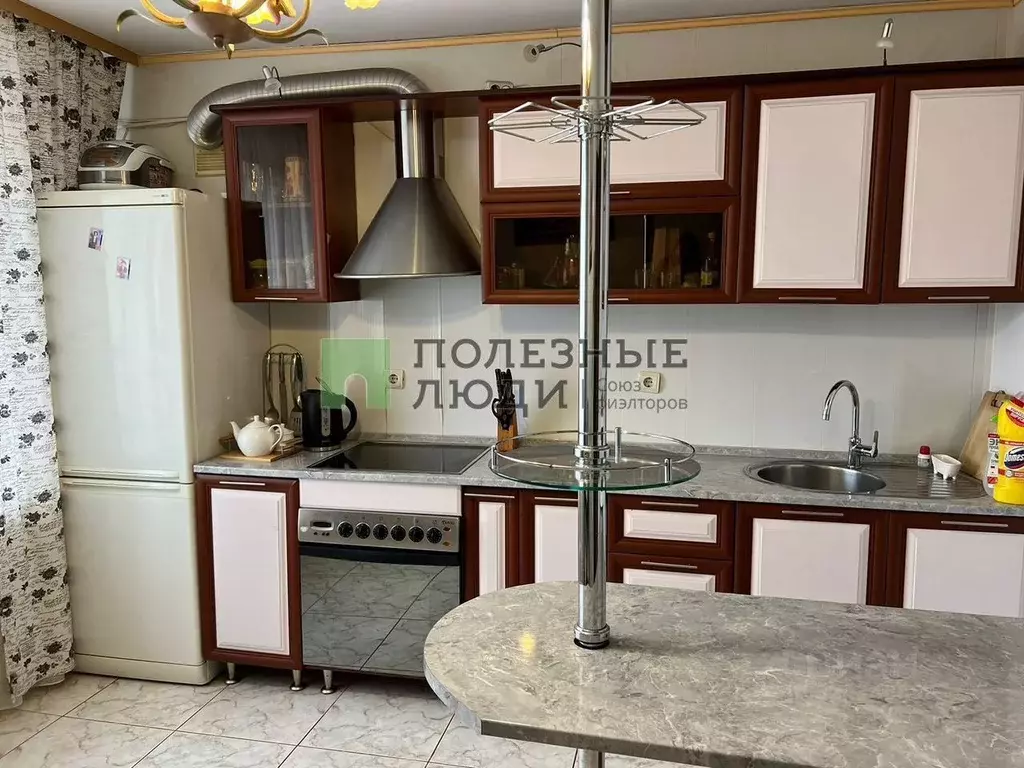 3-к кв. Белгородская область, Белгород ул. Губкина, 16б (105.1 м) - Фото 2