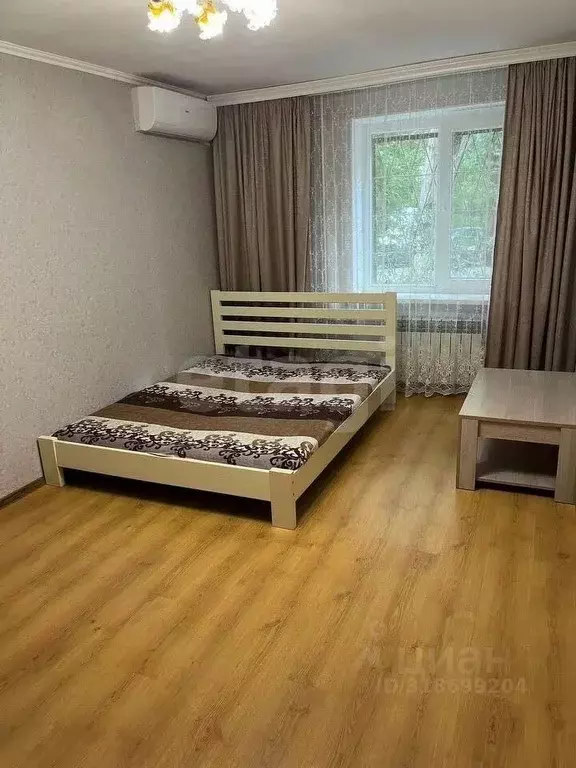 2-к кв. Крым, Симферополь ул. Кечкеметская (45.0 м) - Фото 1