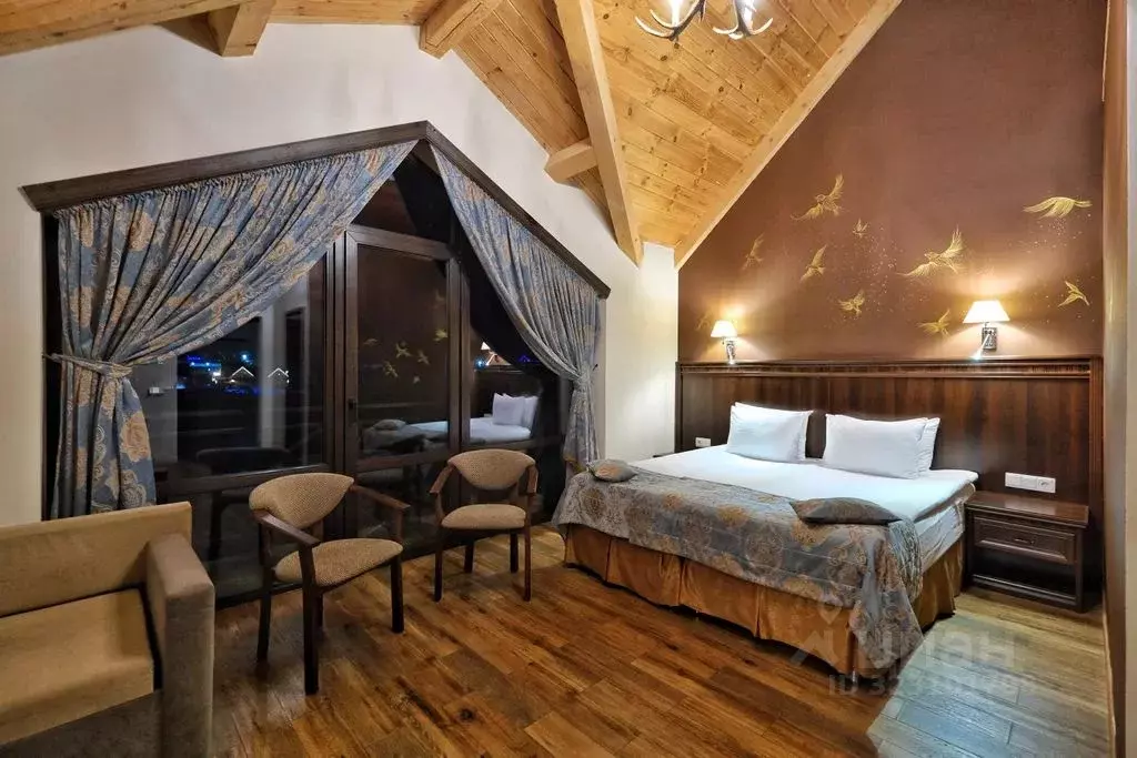 Комната Карачаево-Черкесия, Зеленчукский район, с. Архыз ул. Ленина, ... - Фото 1