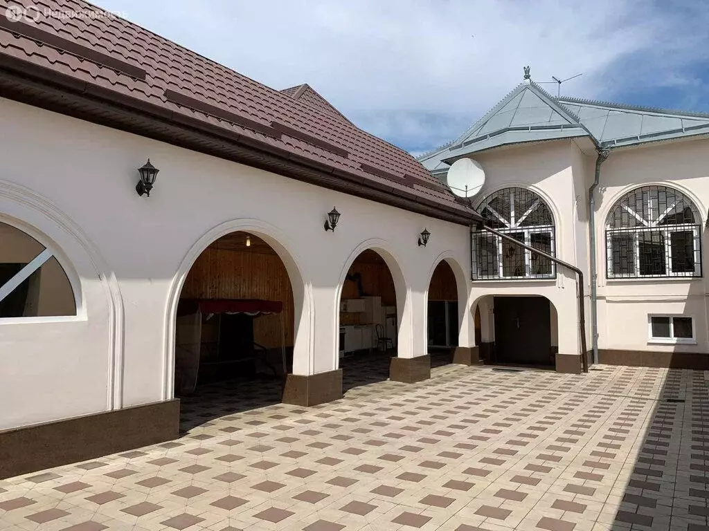 Дом в Нальчик, улица Залиханова, 34 (298 м) - Фото 1