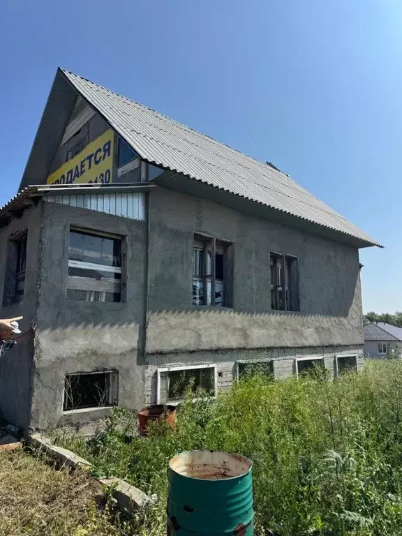 Дом в Алтайский край, Барнаул городской округ, пос. Центральный ул. ... - Фото 0