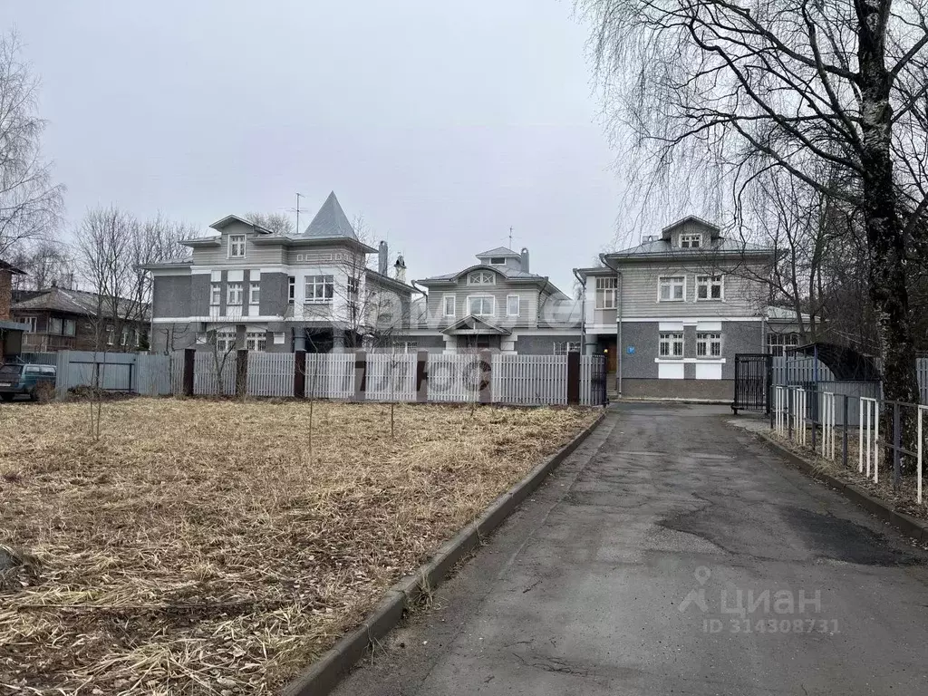 6-к кв. Вологодская область, Вологда Предтеченская ул., 71А (295.9 м) - Фото 0