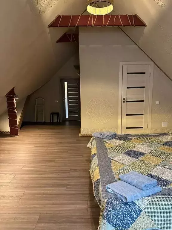 Комната Владимирская область, Суздаль ул. Козуева, 34 - Фото 1