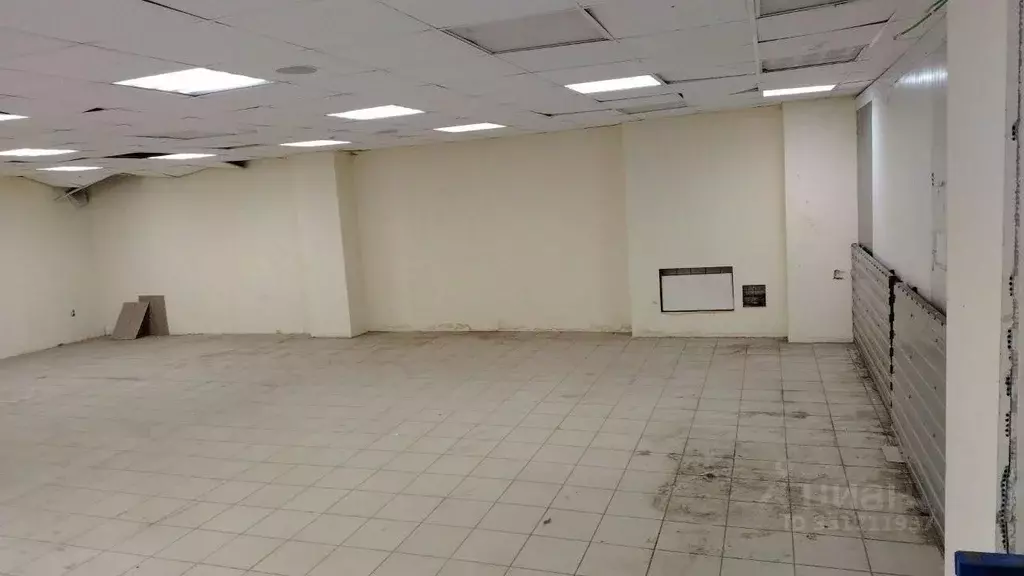 Помещение свободного назначения в Москва Профсоюзная ул., 152К2 (402 ... - Фото 1