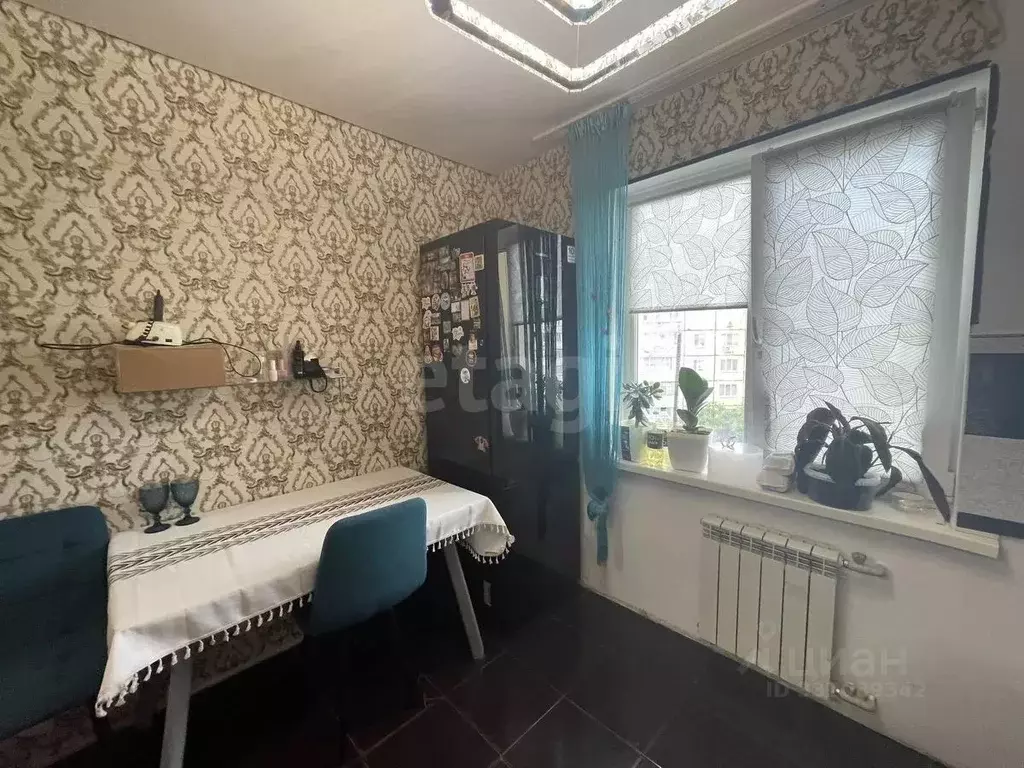 1-к кв. Крым, Симферополь просп. Победы (33.9 м) - Фото 2