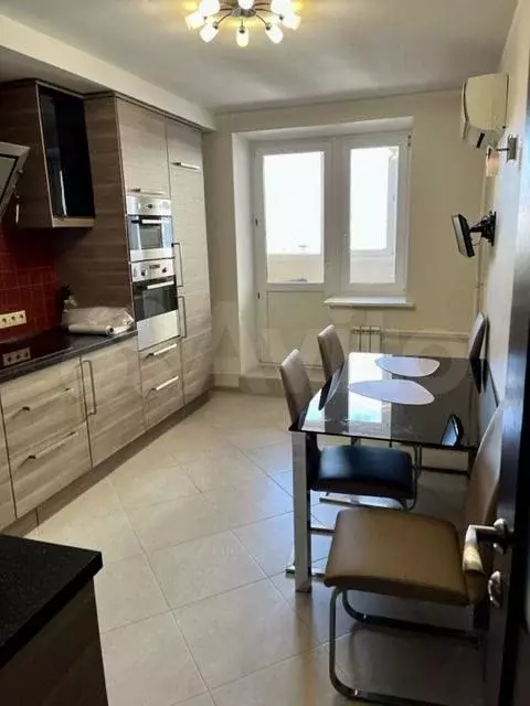 2-к. квартира, 63,5 м, 8/8 эт. - Фото 0
