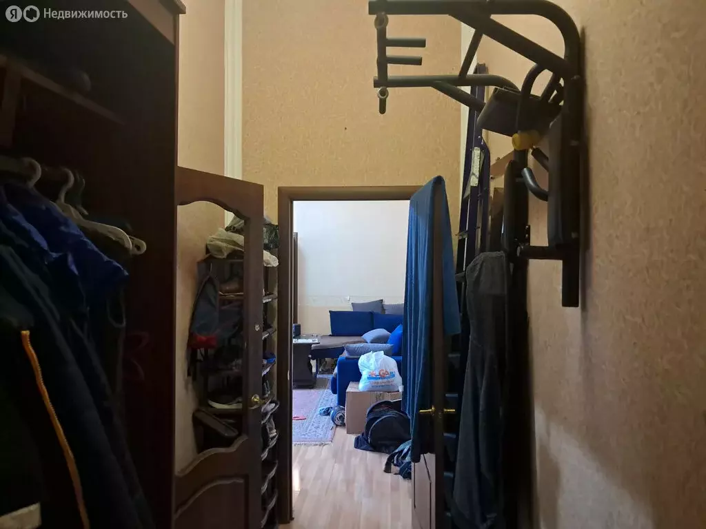 2-комнатная квартира: Беслан, Привокзальная улица, 9 (73 м) - Фото 1