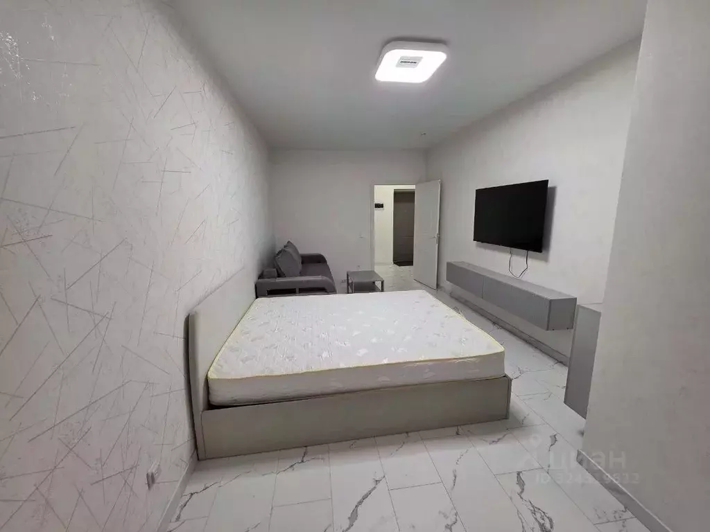 1-к кв. Красноярский край, Красноярск ул. Авиаторов, 30 (45.0 м) - Фото 2