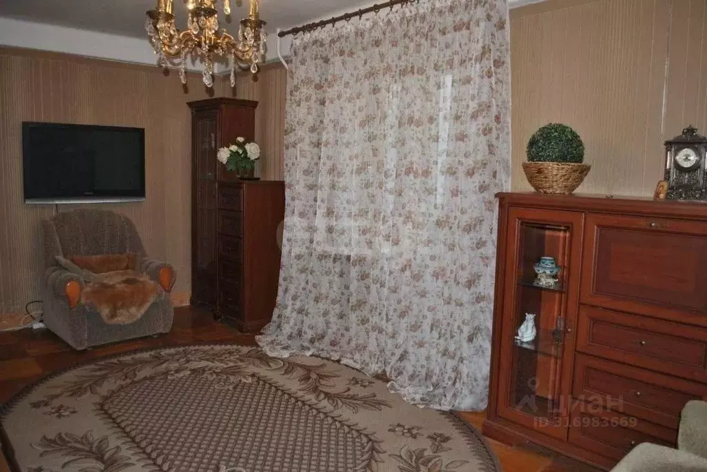 4-к кв. Санкт-Петербург ул. Шаврова, 27 (87.9 м) - Фото 0