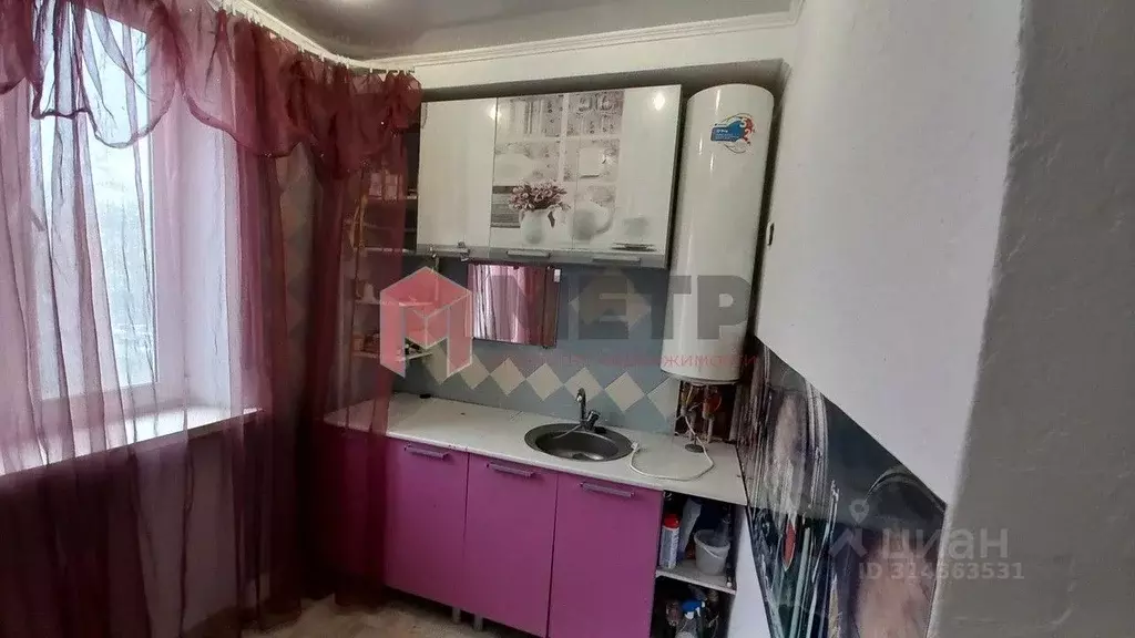 2-к кв. Севастополь просп. Генерала Острякова, 45 (46.0 м) - Фото 0