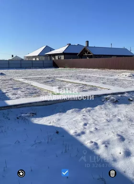 Участок в Саратовская область, Балаковский район, с. Натальино ул. ... - Фото 1