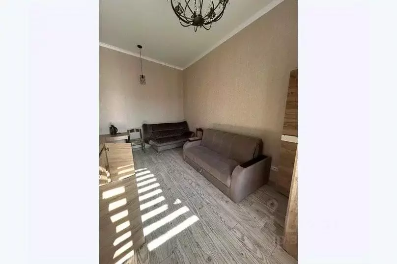 1-к кв. Крым, Евпатория ул. Имени Володи Дубинина, 2/9 (25.0 м) - Фото 0