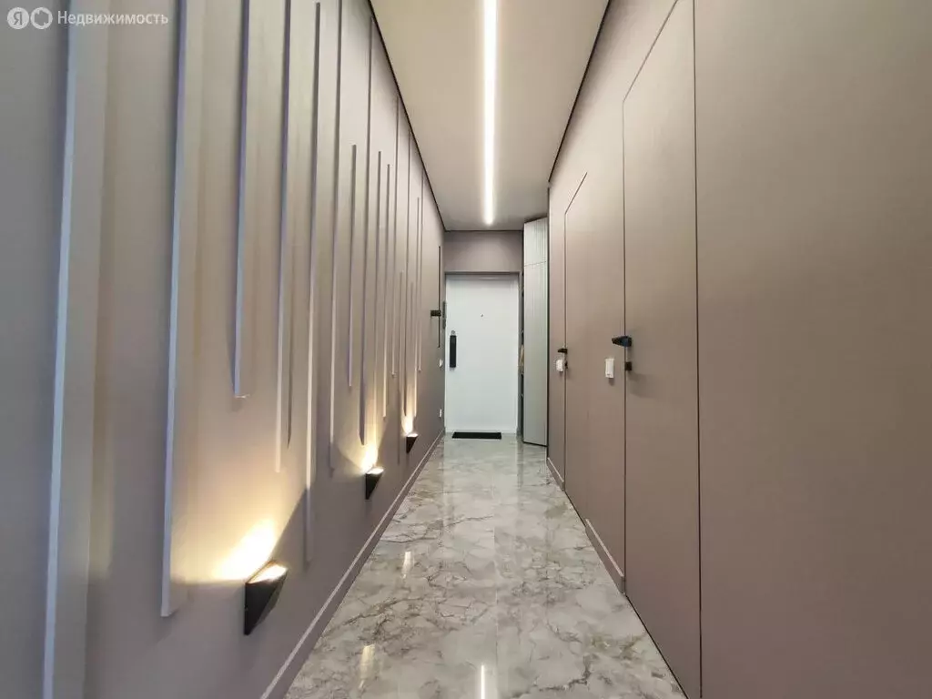 2-комнатная квартира: Сочи, улица Ленина, 298Бк6 (55 м) - Фото 1