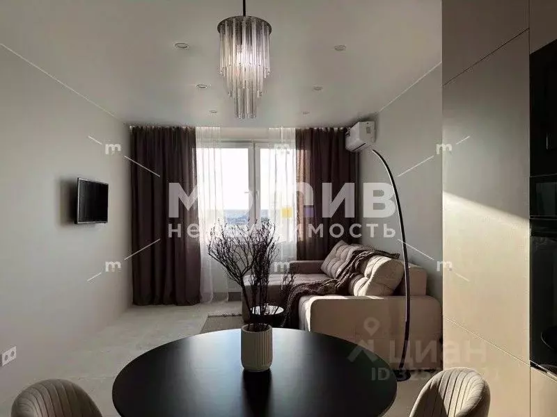 1-к кв. Тюменская область, Тюмень Ставропольская ул., 160/1 (39.4 м) - Фото 1